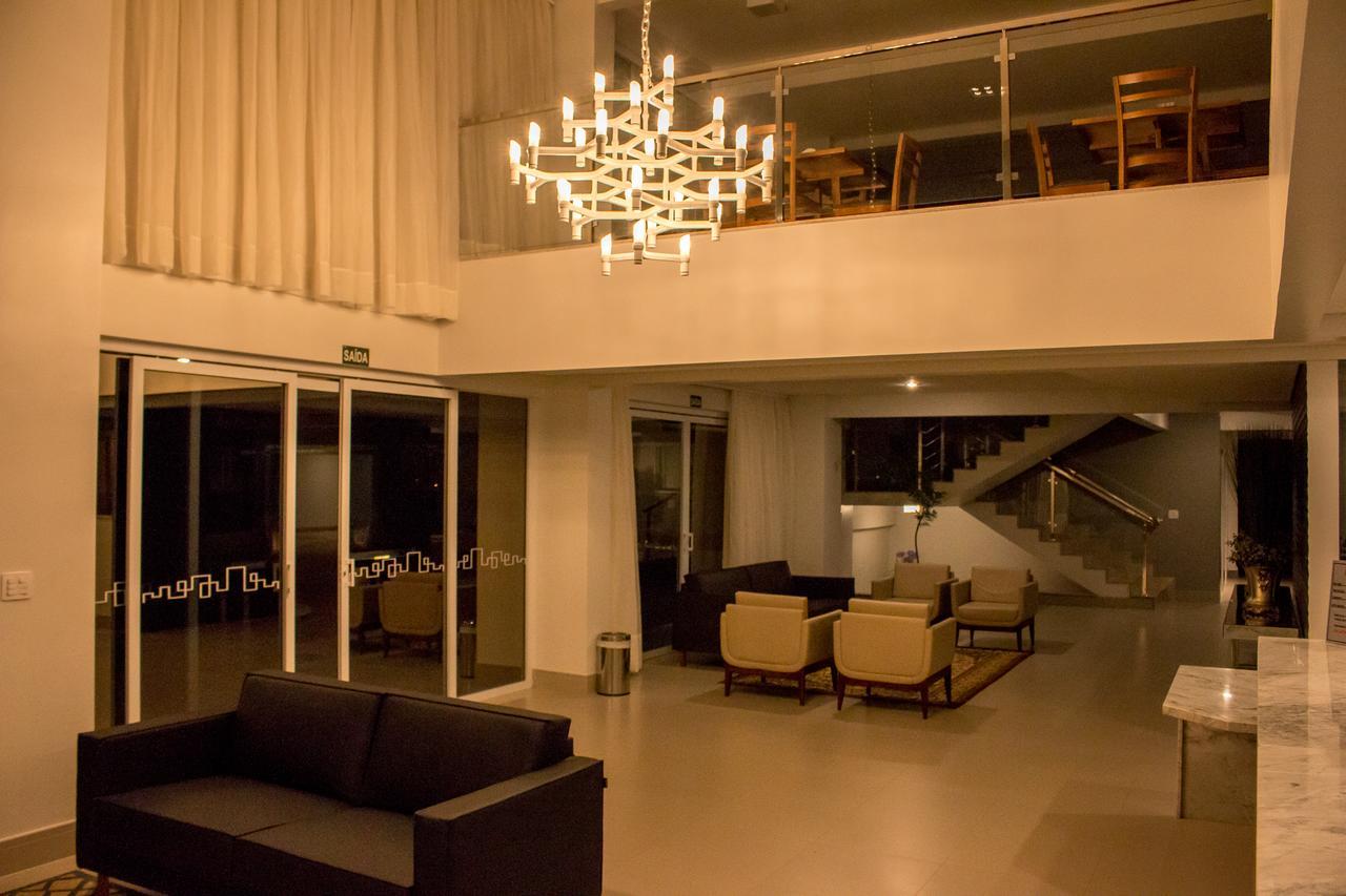 Ity Hotel Cristalina Luaran gambar