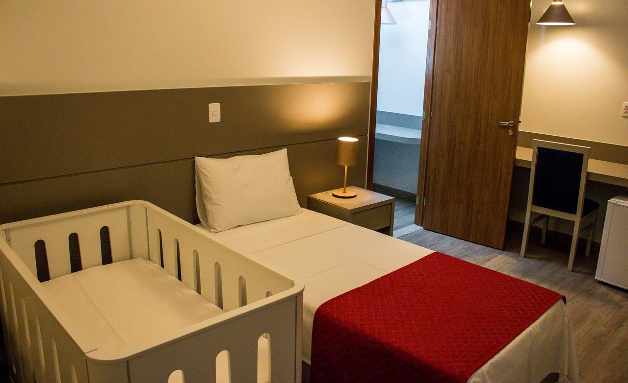 Ity Hotel Cristalina Luaran gambar