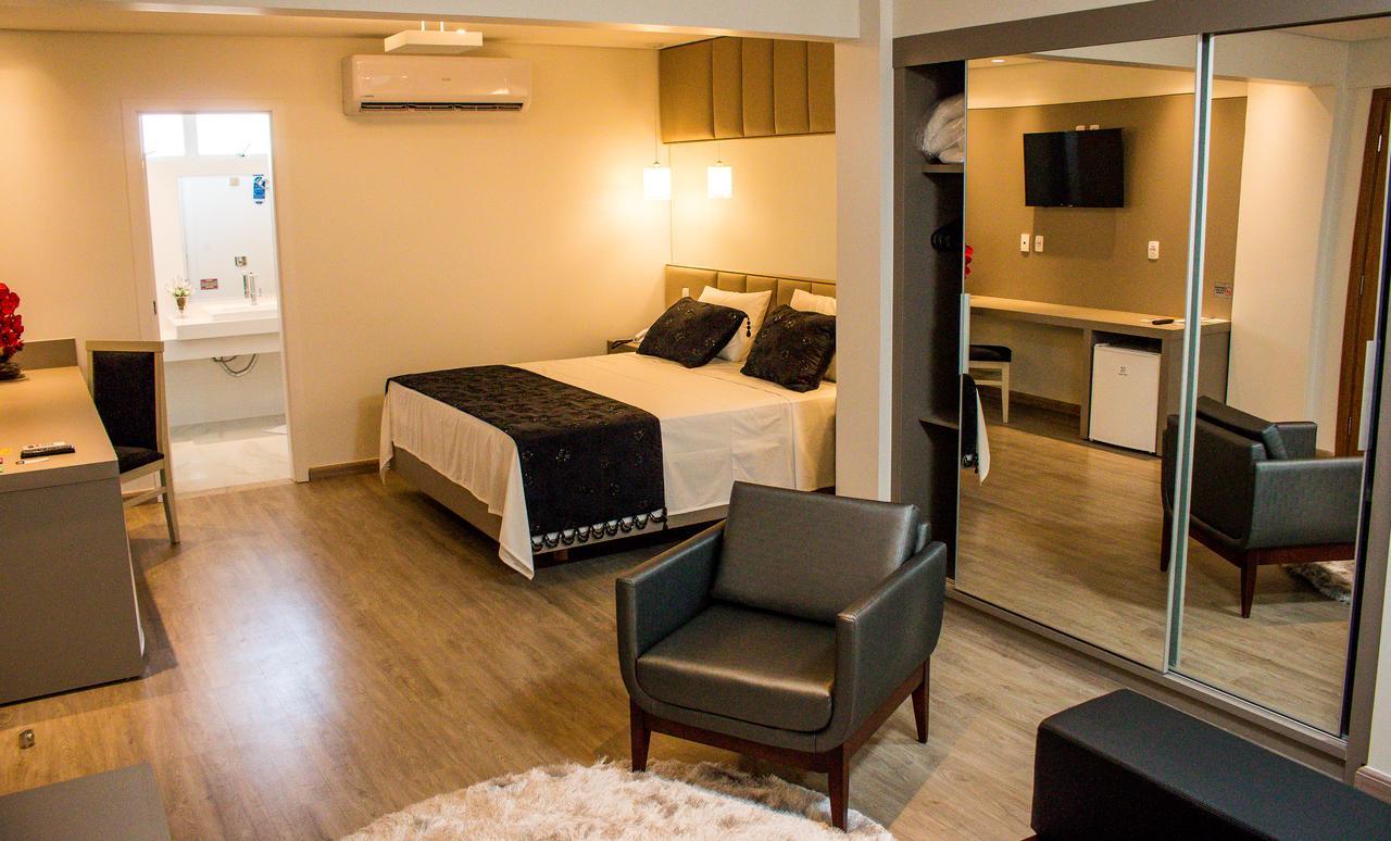 Ity Hotel Cristalina Luaran gambar